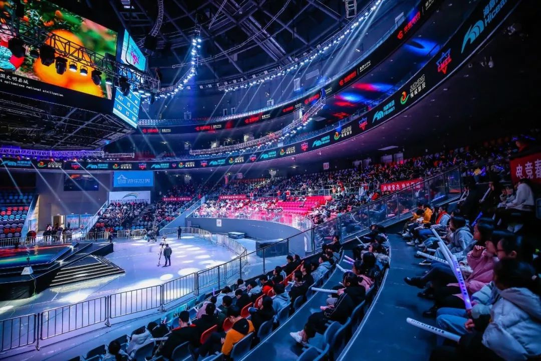 仅仅是一名 仅仅是一名