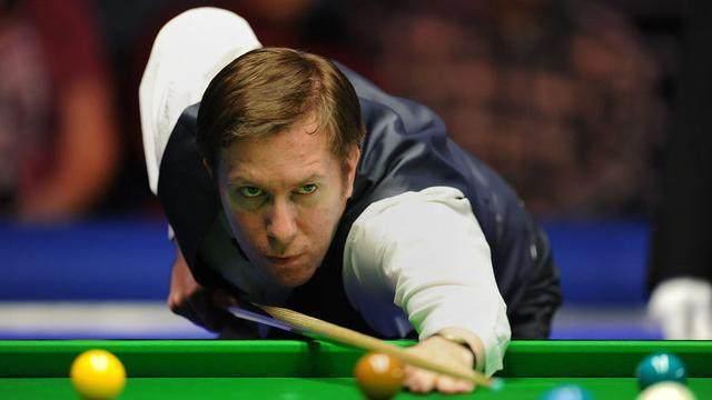 球和坚定的 球和坚定的