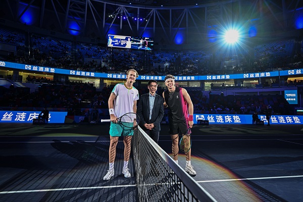 额外支出 额外支出